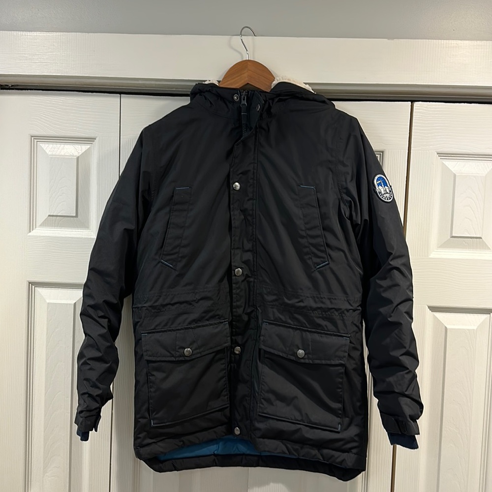 Hardly worn/excellent condition. Boys/Teen Land’s End Expedition Parker Size XL